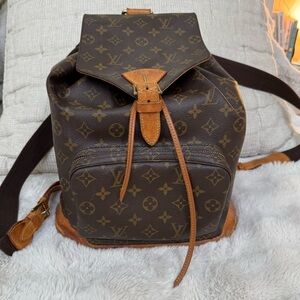 Louis Vuitton MM Montsouris Backpack